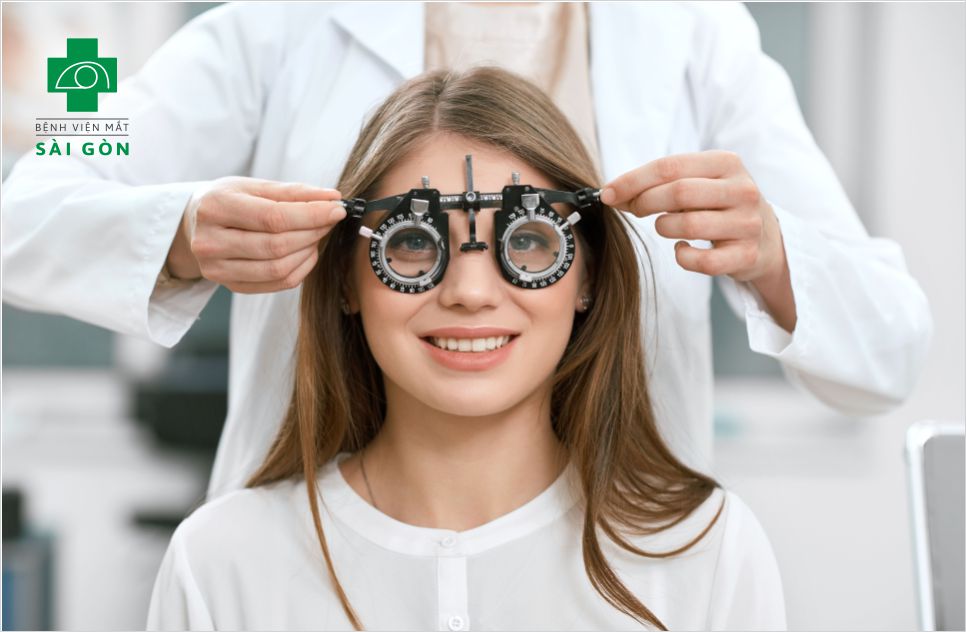 PHẪU THUẬT FEMTOSECOND LASIK TẠI NHA TRANG